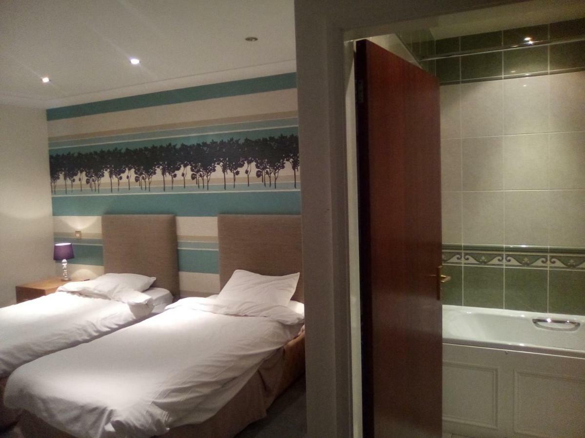 Charmwood Hotel - Cherry Park Hall Вёксоп Экстерьер фото